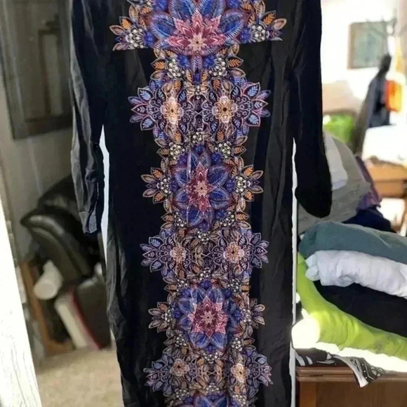 Cable & Gauge Long Sleeve Multi Colored Dress. Brand new. - Picture 4 of 6